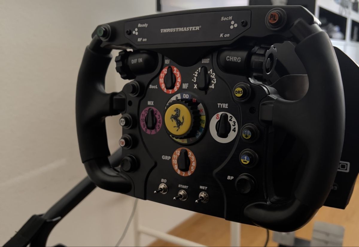 Thrustmaster Controller: Thrustmaster Sim-Racing Setup!! – Neu (gemäss Beschreibung) aus Basel von Jeskoooo 4