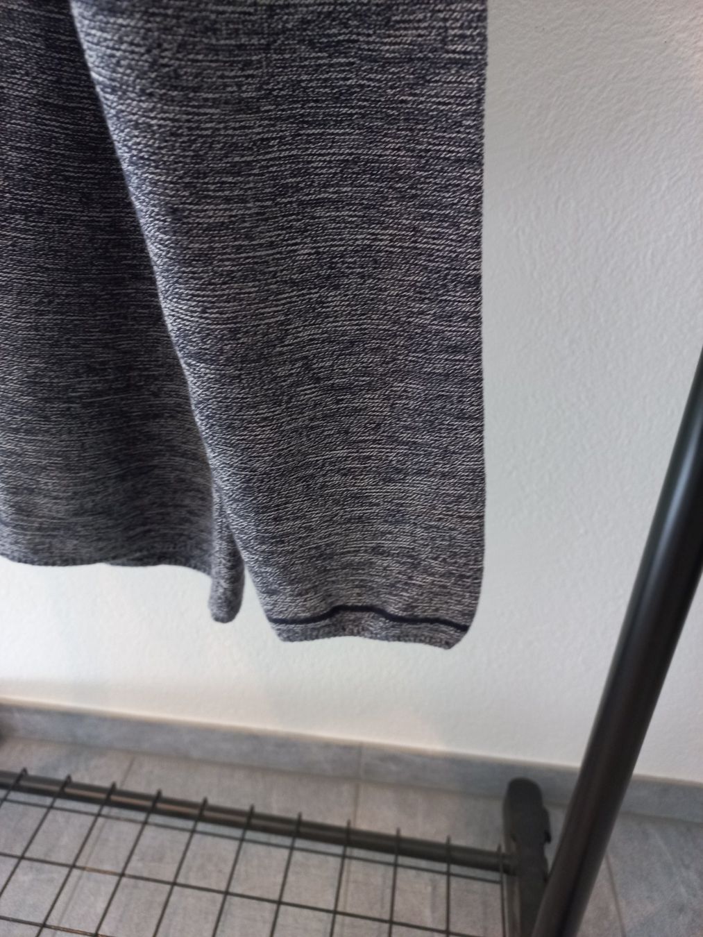 Cecil Pulls & Sweat-shirts: Pullover von Cecil – D'occasion à Maur par Apink 3