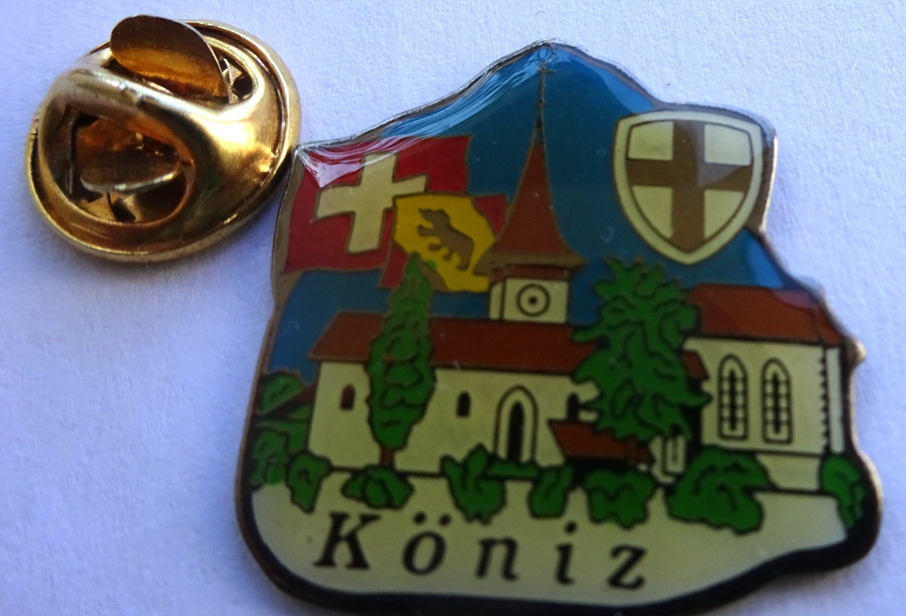 Placchette & Badge: Pin KÖNIZ Bern Schloss – Usato da Utzenstorf venduto da BUtter81
