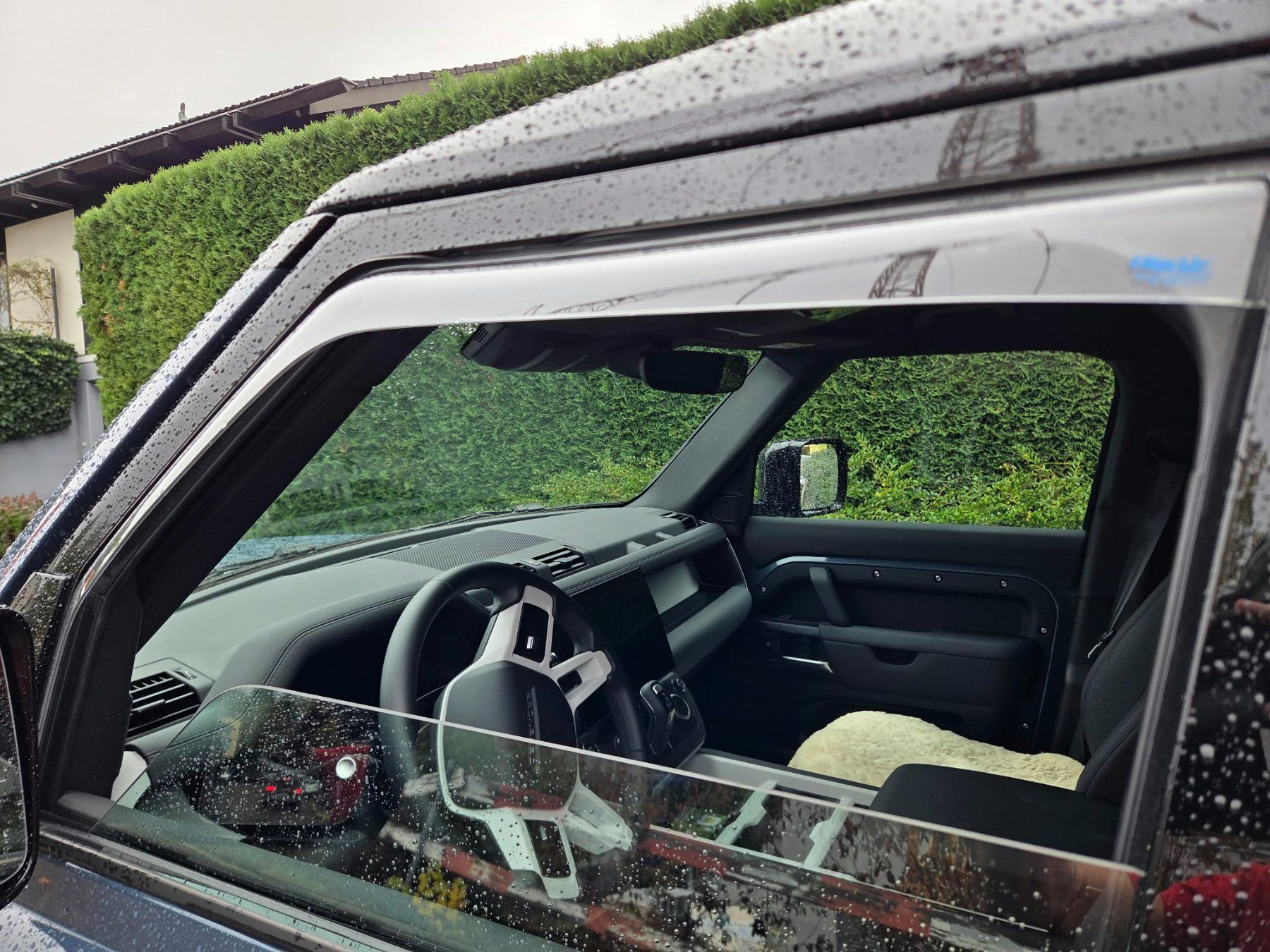 Land Rover Autres accessoires p. véhicule: Windabweiser – D'occasion à Dietikon par buechermaniac