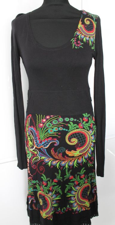 Robe Desigual - Taille M/38, Noire, Longueur 90 Cm, Style Moulant, Neuve Sans étiquette