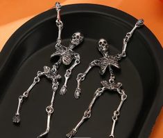 Halloween Ohrringe Skelett ( Silberfarbe)