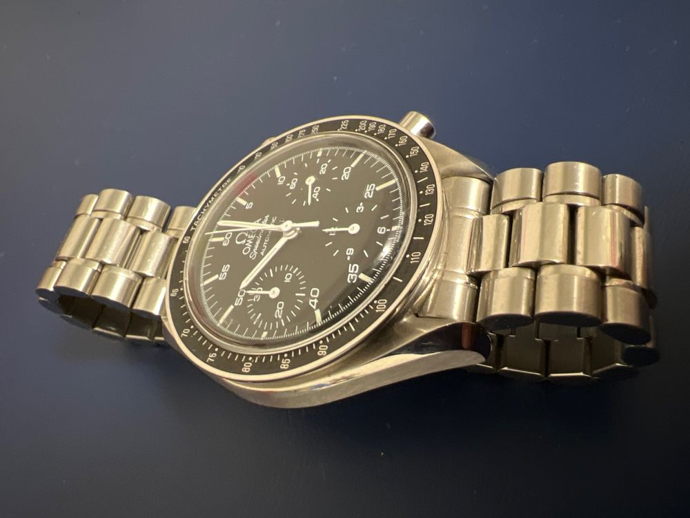 Omega on sale speedmaster ducati