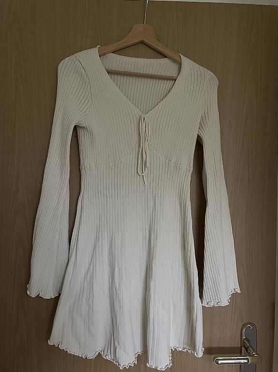 Shein Robes: Beiges Kleid – D'occasion à Zürich par mar_5gpw