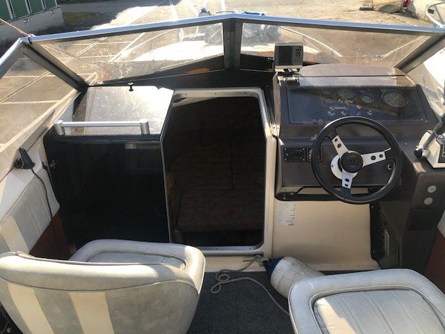 Boote: Motorboot mit Bootsanhänger – Gebraucht aus Bellach von JMBplus 2