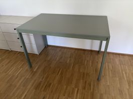 Ikea Ausziehtisch VIHALS Grün 120/180x74m