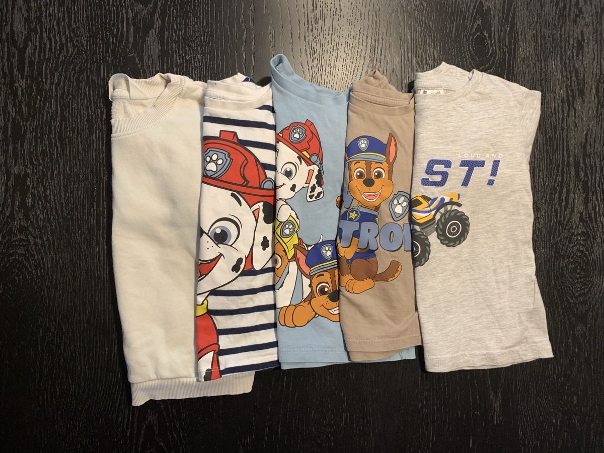 Kleiderpakete & -sets: 11 Jungen Pullover & Langarmshirts Gr. 98/104  – Gebraucht aus Klosters von ari_6y9m 4