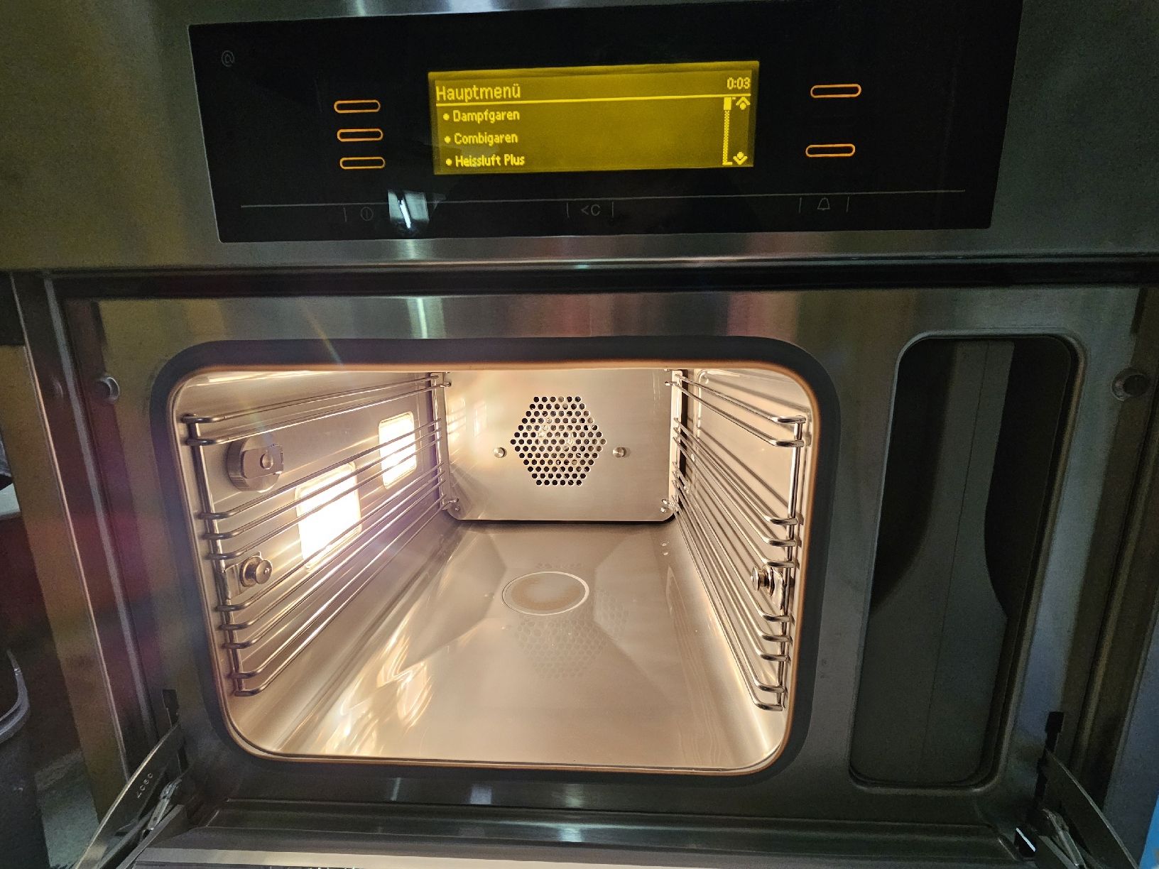 Miele Küchengeräte: Miele DGC 5080 ED/CS/CH Dampfgarer Steamer – Gebraucht aus Mümliswil von Mizzi77 7
