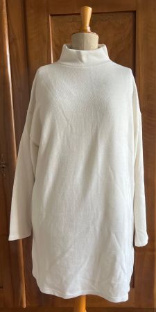 Zara langer Pullover offwhite, Grösse L