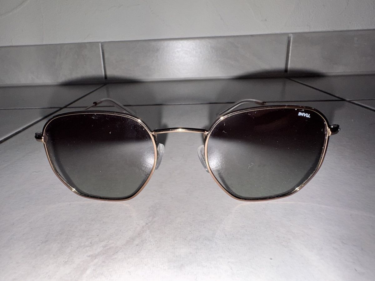 Brillen & Gläser: Sonnenbrille INVU Polarized – Gebraucht aus Hergiswil NW von kaufe_bei_kaufmann 4