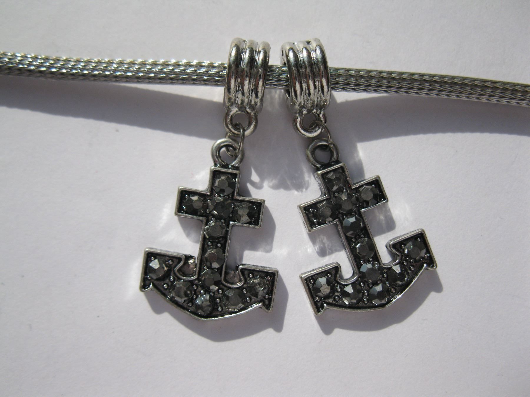Pendentifs: Anhänger Anker, mit Strass – Neuf avec emballage d'origine à St. Margarethen TG par LuanaKa