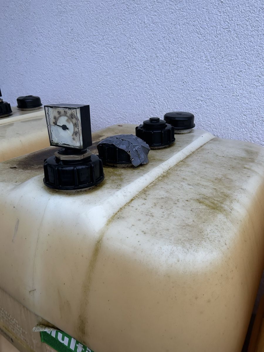 Chauffage: Öltank Kunststoff 800L – D'occasion à Bätterkinden par pfote1 2