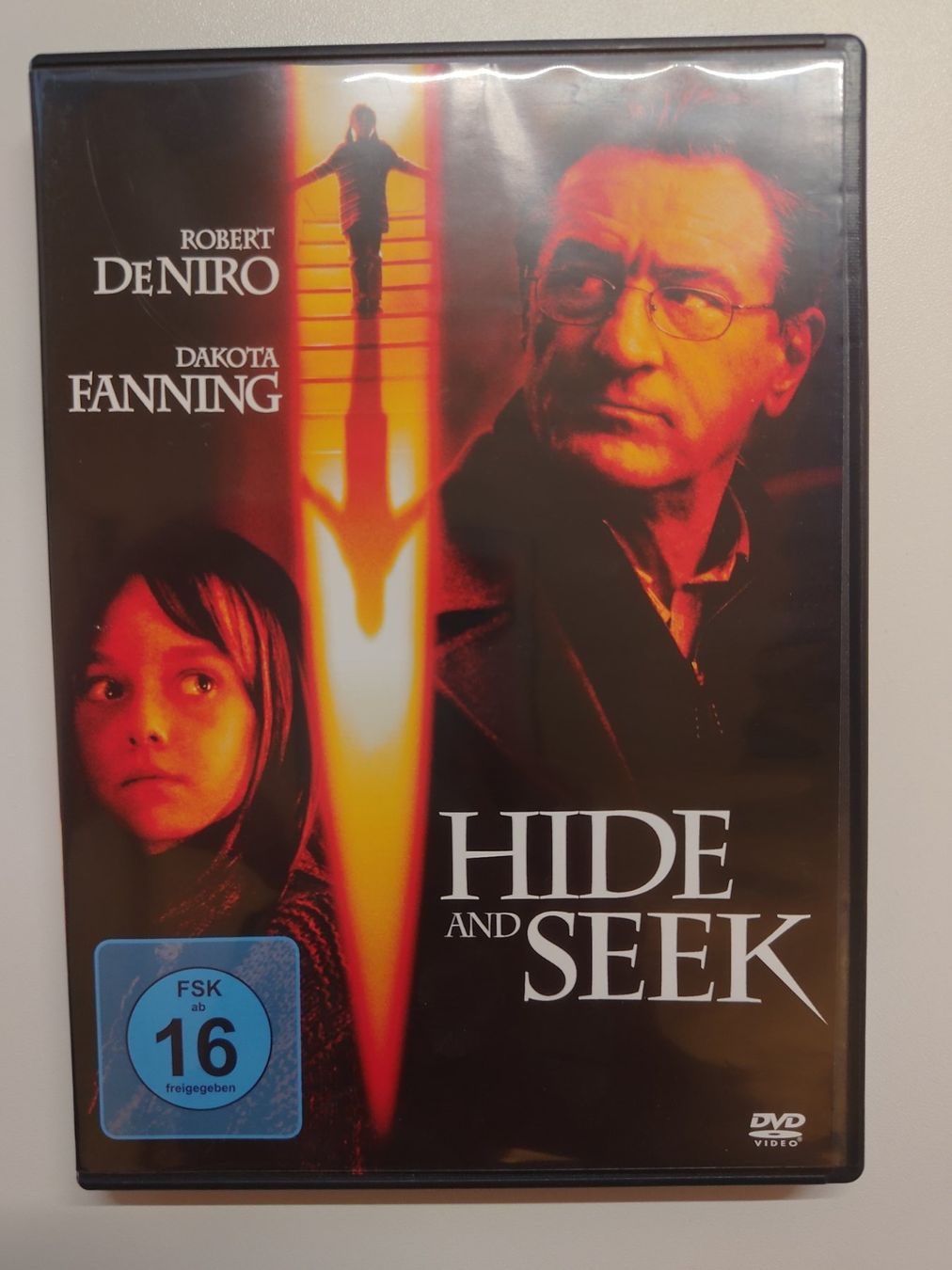 Tutti i DVDs: Hide and Seek – Usato da Liestal venduto da Kratzilla
