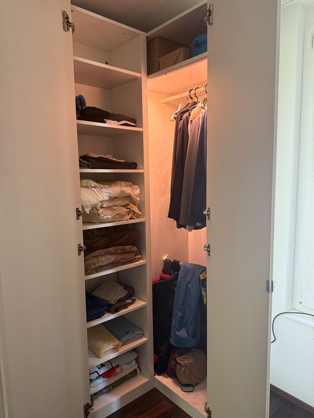 Schränke: Schrank Ecke Weiss – Gebraucht aus Frauenfeld von Atomikz 2