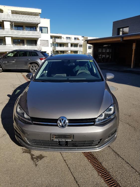 VW Golf 7 Kombi Highline 1.4TSI 140PS