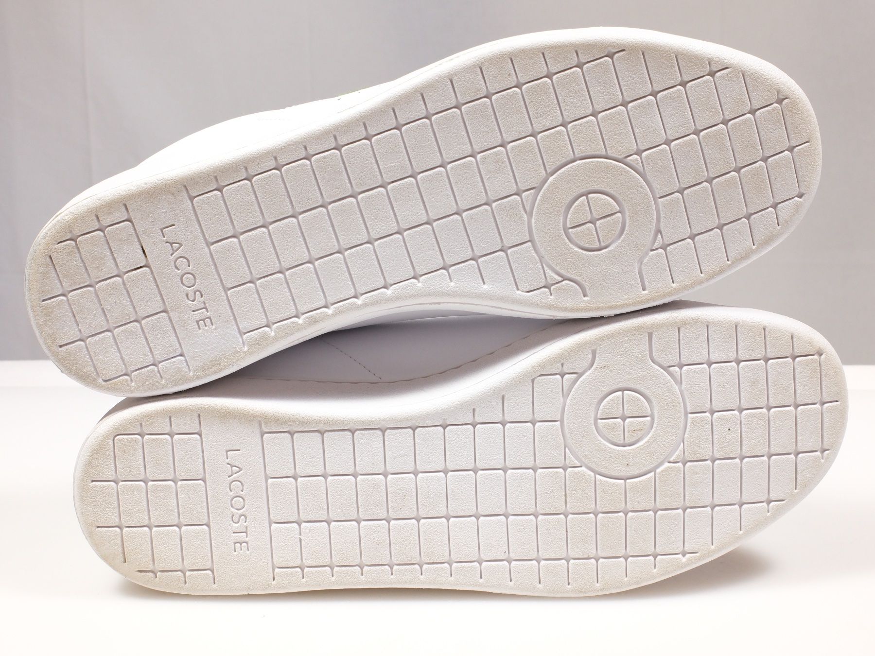 Lacoste Chaussures hommes: LACOSTE Sneaker CARNABY EVO, weiss, Grösse 42 – D'occasion à Lobsigen par Markus_Haenggi_Bern 4