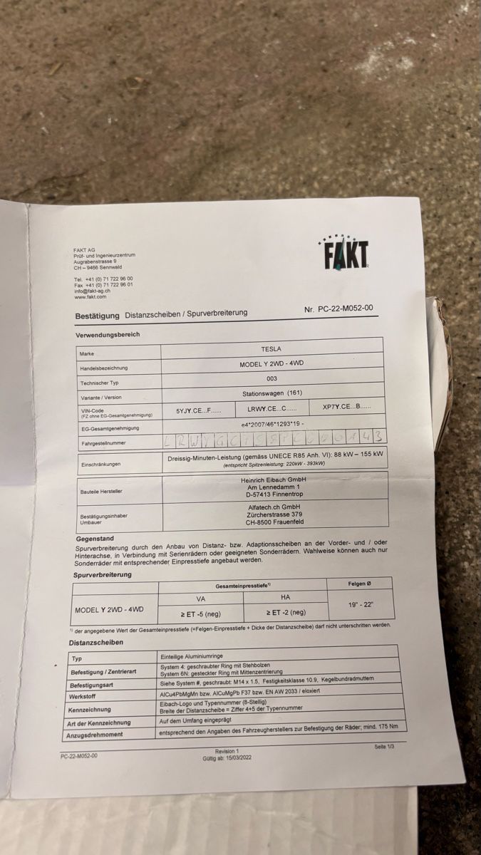 Tesla Sonstiges Fahrzeugzubehör: Spurverbreiterung eibach Tesla Model Y / 3 – Neu (gemäss Beschreibung) aus Roggliswil von Marla1 4