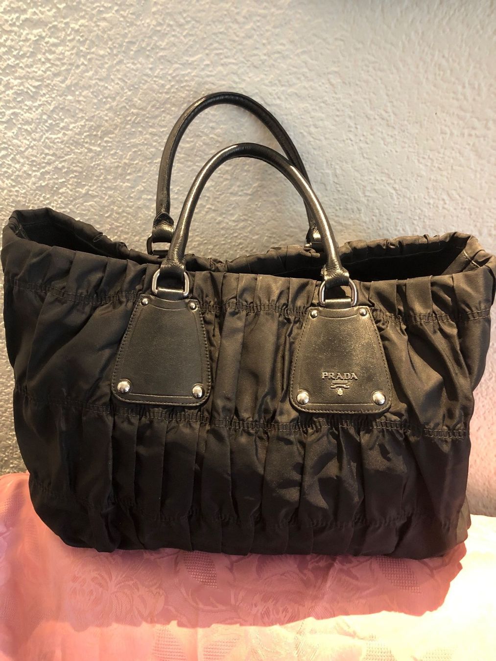 Prada Borse: Grosser PRADA Shopper Nylon – Usato da Niederhasli venduto da bluedog21 1