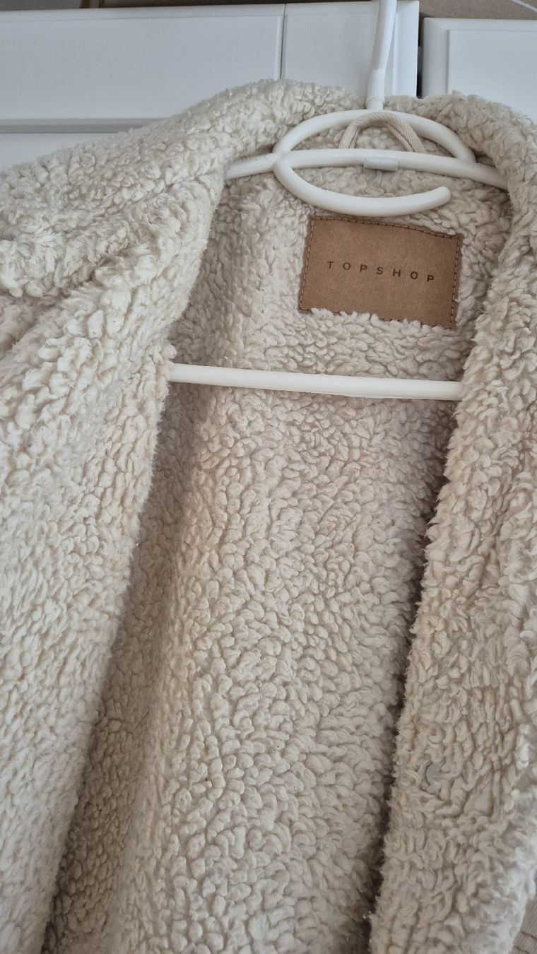 Topshop Giacche: Topshop Jeans Jacke mit Teddyfutter, Beige / Weiss – Usato da Winterthur venduto da inkidaria 1