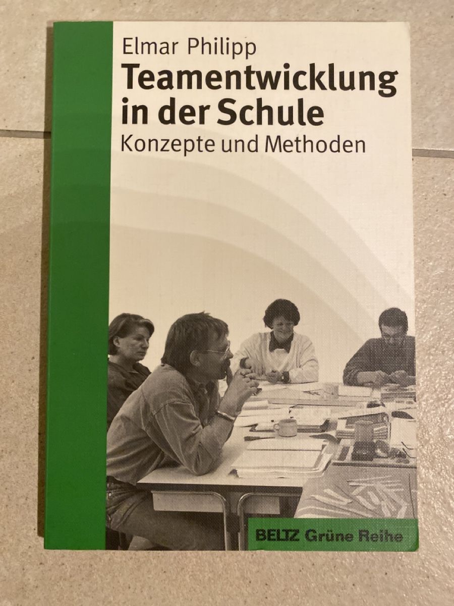Libri: Teamentwicklung in der  Schule – Usato da Stettlen venduto da Hansj