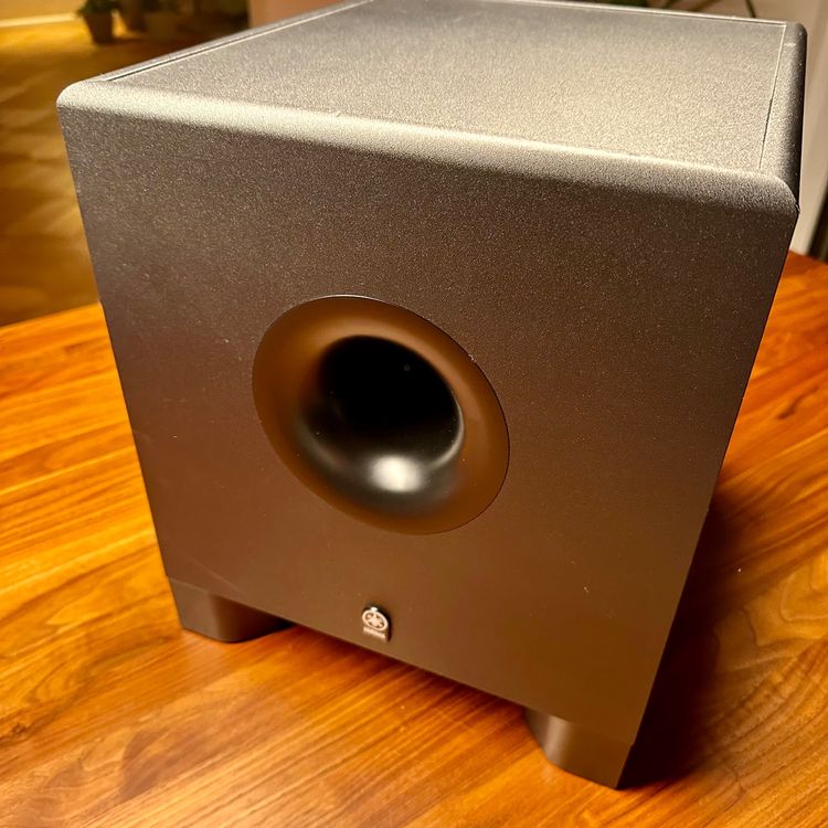 YAMAHA HS10W Studio Subwoofer Kaufen auf Ricardo