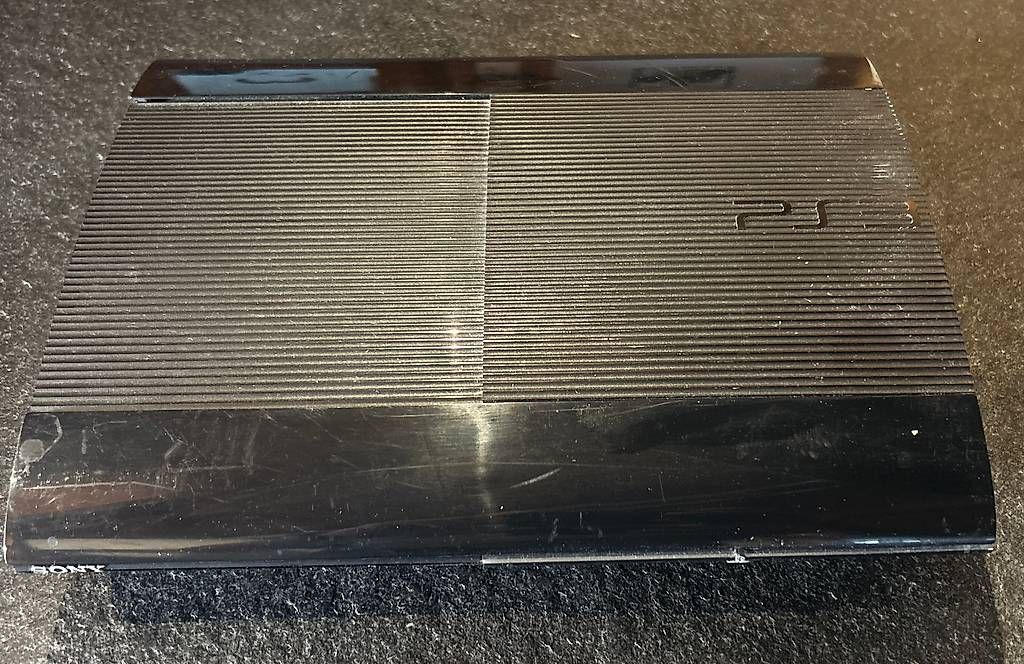 Konsolen: PS3 schwarz – Gebraucht aus Rickenbach SZ von Piri110