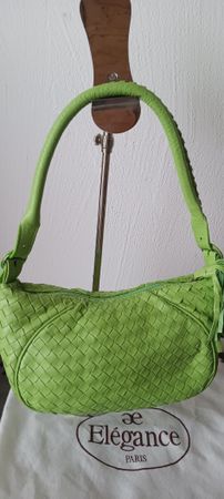 Elegance Paris, Ledertäschli geflochten wie Botega Venetta.