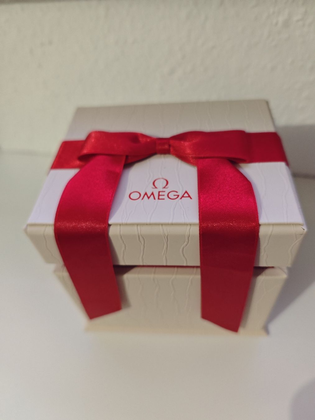 Omega Boîtes de montres: Omega original watch box – Neuf (Voir description) à Meyrin par Muchacho7 2
