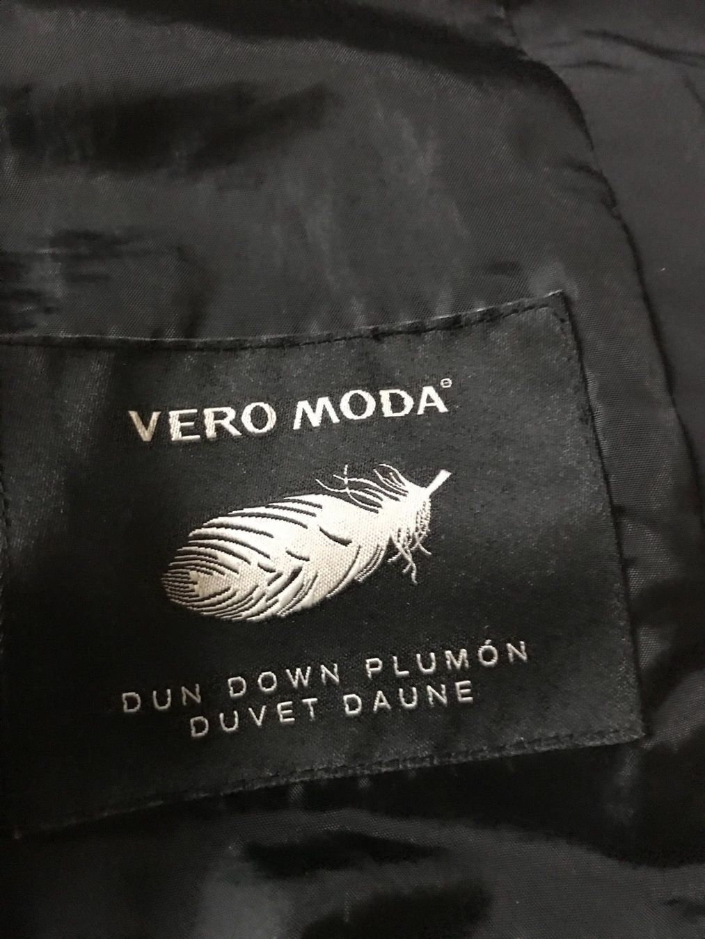 Vestes: DAUNEN  JACKE GRÖSSE L – D'occasion à Zürich par schneeflocke303 6