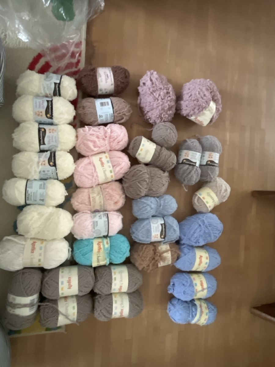 Wolle: Restwolle baby plüsch – Gebraucht aus Dagmersellen von mas_zpx9