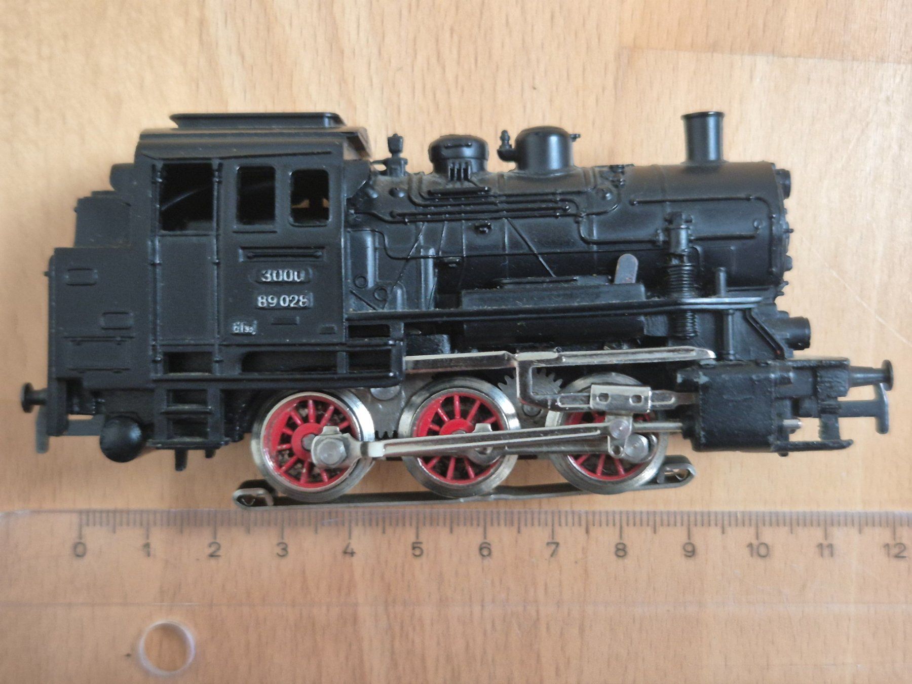 Märklin Modelleisenbahnen: Märklin Lokomotive DB BR89 H0 – Gebraucht aus Wetzikon ZH von Gterl 1