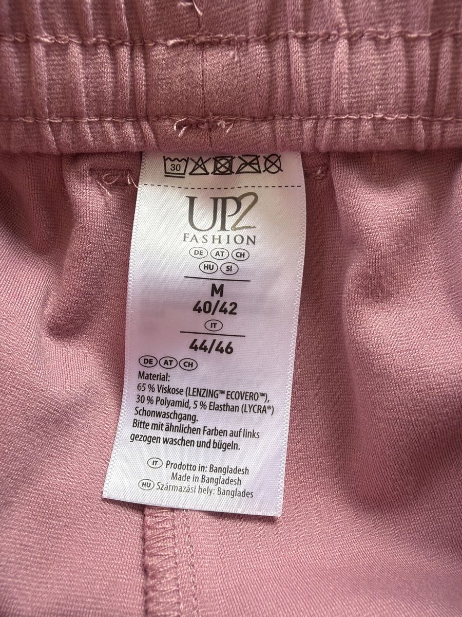 Pantaloni: Hose Neu 40/42 – Nuovo (secondo la descrizione) da Vezia venduto da sidu03 5