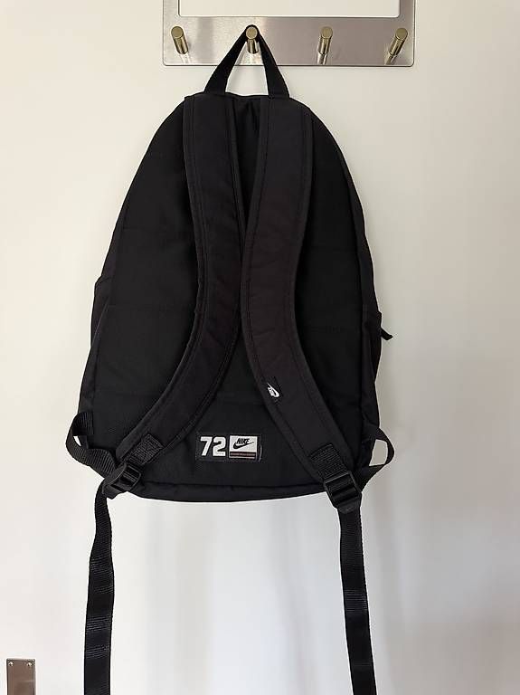 Nike Rucksäcke: Nike Rucksack schwarz/weiss – Gebraucht aus Möriken AG von naza06 1