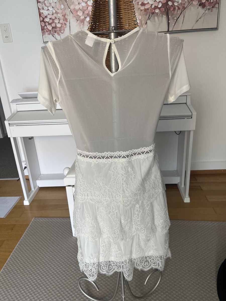 H&M Kleider: Kleid in Weiss mit Spitze, H&M, 38 – Gebraucht aus Solothurn von Bobesch08 4