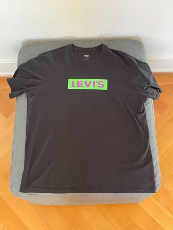 Levi’s T-shirt noir logo vert – Relaxed fit – L