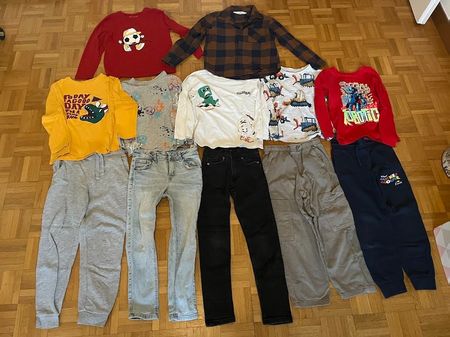 lot vêtements taille 7 ans