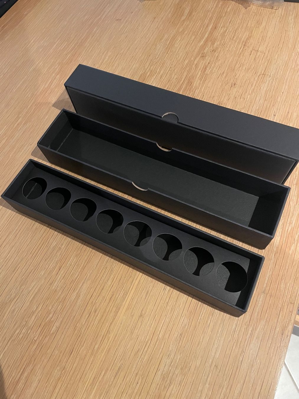 Altro in Decorazioni & Accessori: 950 boîtes premium noires avec insert – Nuovo e nell'imballaggio originale da Sonvilier venduto da Kunstofft 1
