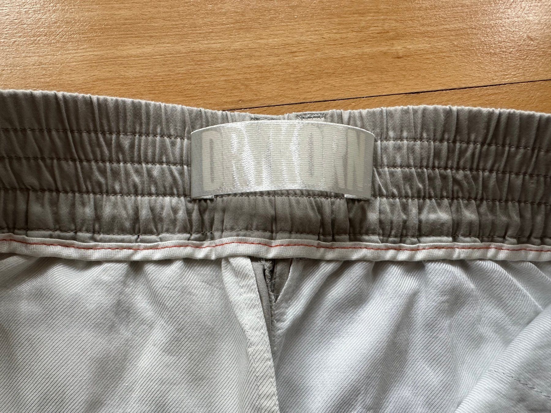 Drykorn Pantaloni: Capri-Hose Drykorn Gr. 26/32 – Usato da Zürich venduto da MakasoZH 6