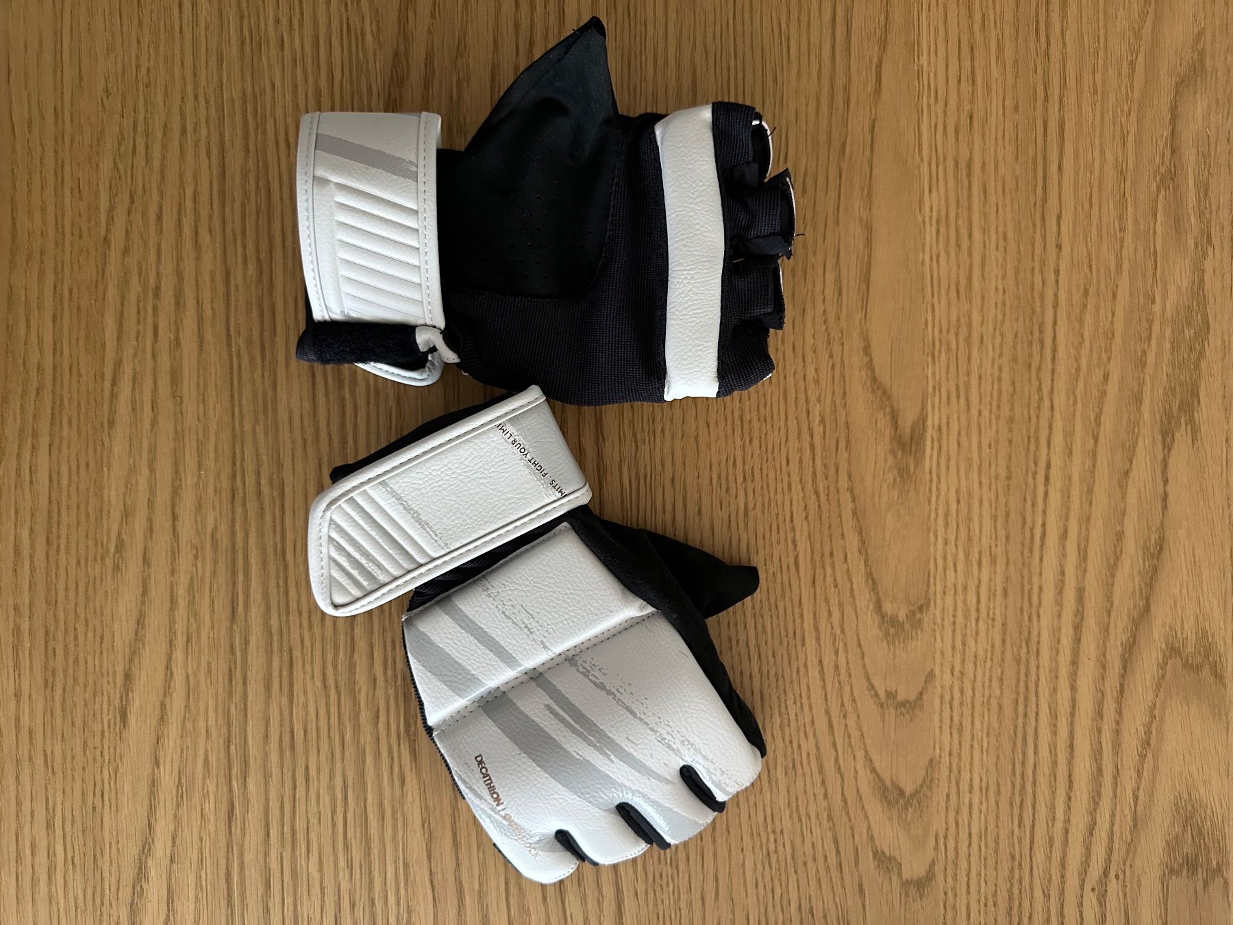 Gants & mitaines : MMA Gloves – D'occasion à Zürich par kin_6n6t 4