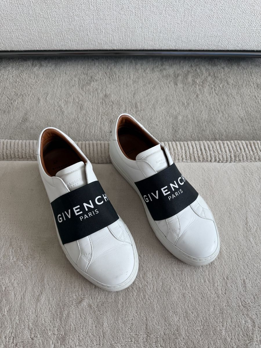 Givenchy Scarpe da uomo: Givenchy Schuhe Grösse 40.5 – Nuovo (secondo la descrizione) da Zug venduto da GillesAntibes