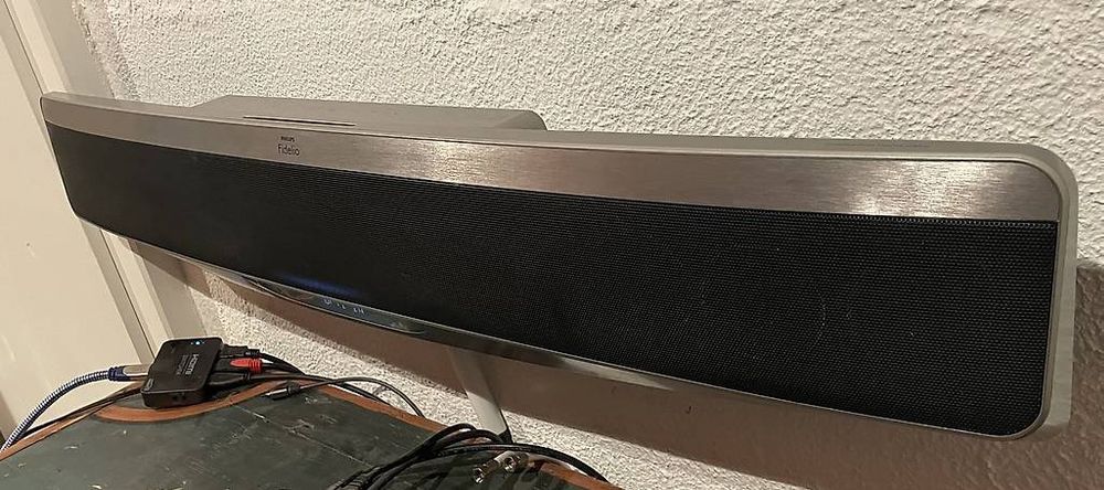 Philips Home Cinema: Premium Soundbar: Philips HTB9150 - inkl DVD Player, Radio.. – Usato da Mettmenstetten venduto da rutschi007 1