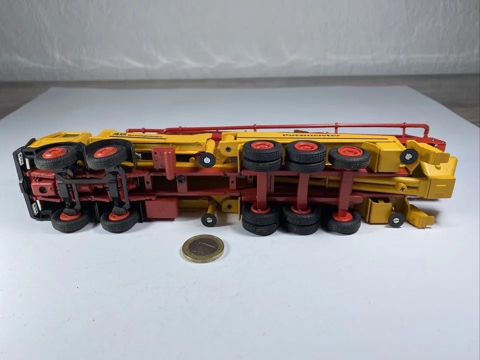Conrad 3082 – Mercedes-Benz Wibau Pompe à Béton (1/50), Occasion, Défauts, Sans Boîte