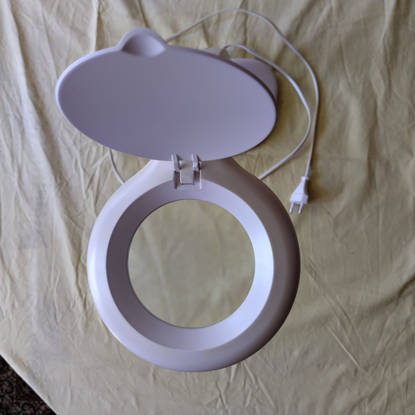 Lampen: Tischlampe mit Lupe – Gebraucht aus Buchs von mdi_mpx5 3