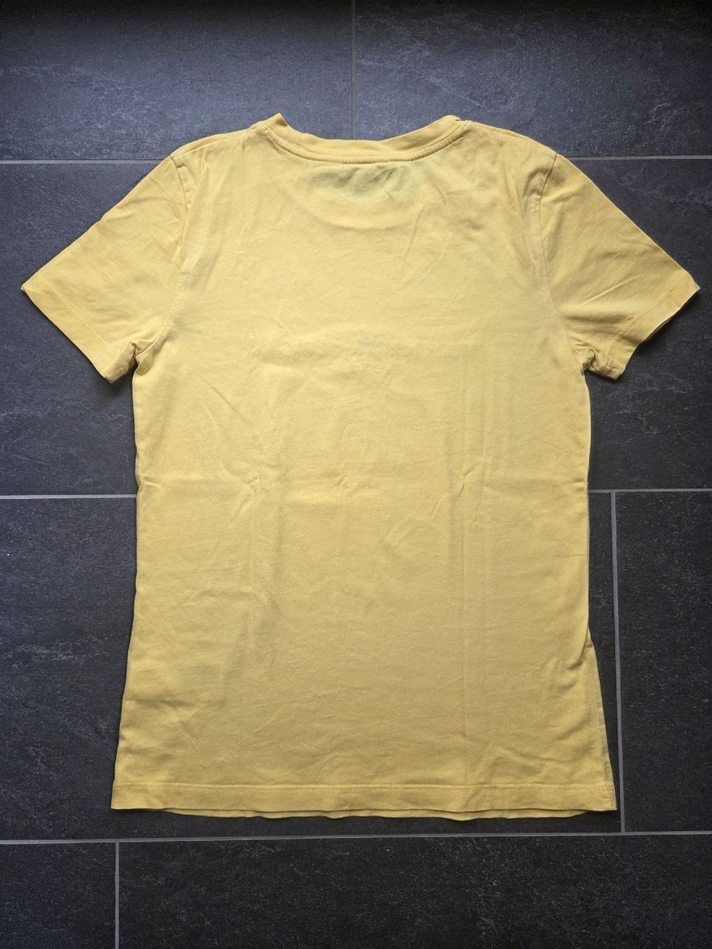 Tommy Hilfiger T-shirt: Damen Tommy Hilfiger T-Shirt – Usato da Eglisau venduto da ixia_ixia 2