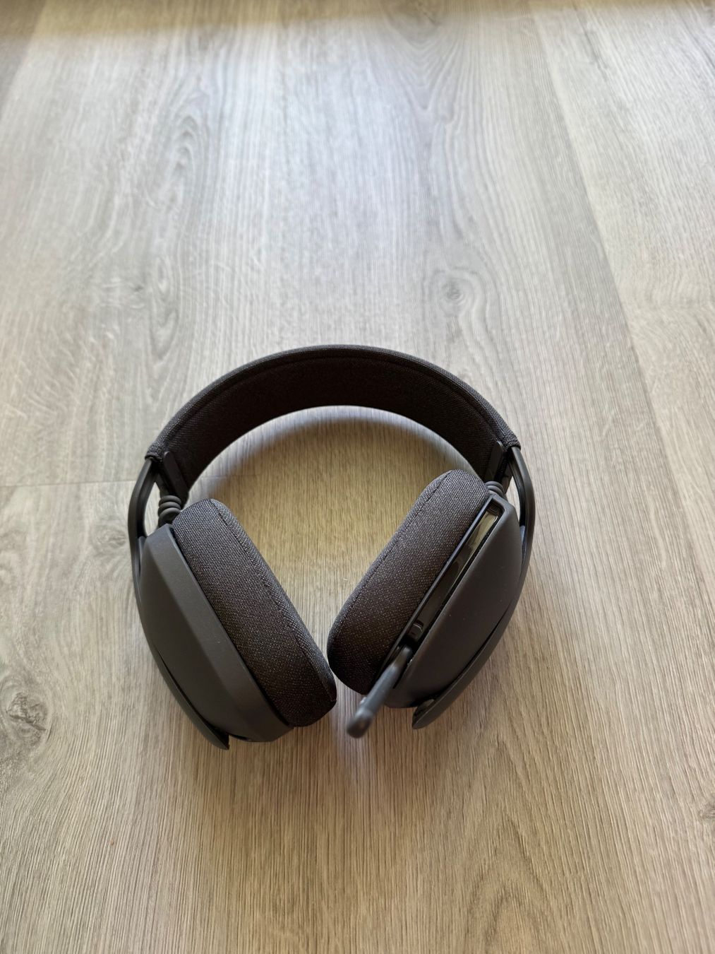 Logitech Cuffie: Logitech Zone Vibe headset – Nuovo (secondo la descrizione) da Thun venduto da Mr.Timbaer1 1