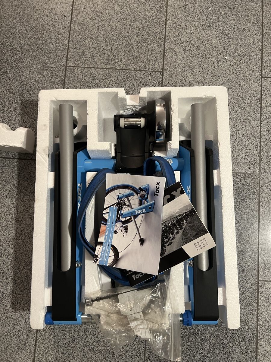 Tacx Hometrainer: Tacx Rollentrainer mit Überzugreifen – Usato da Pfäffikon SZ venduto da pdroth 1