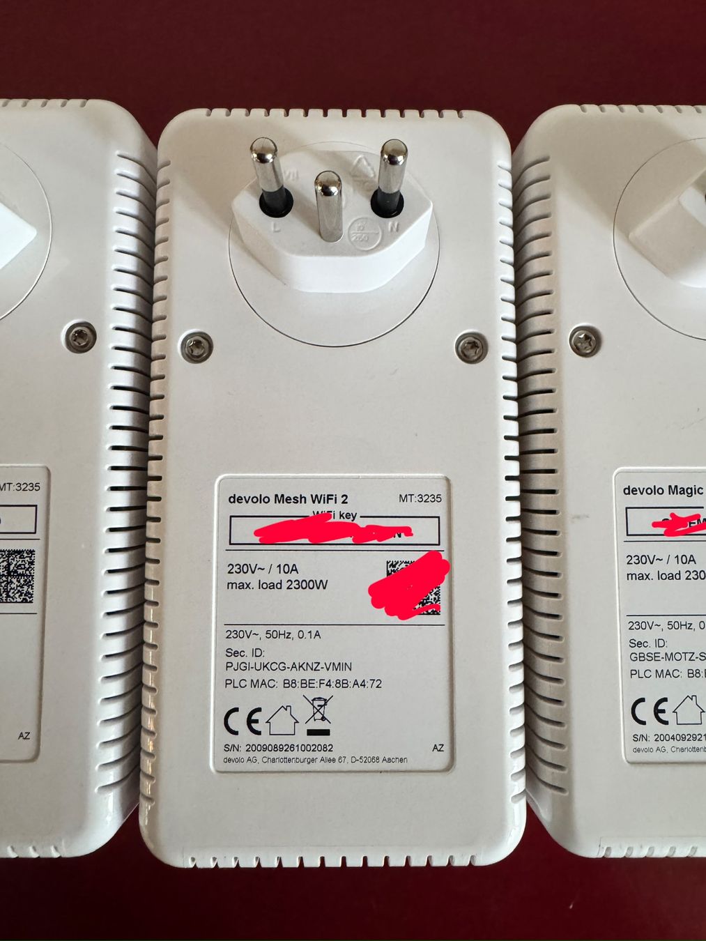 Devolo Wlan: devolo Magic 2 / Mesh WiFi 2 Powerline-Set – 4 Adapter, 2400 – Gebraucht aus Basel von TillyVanillly 3