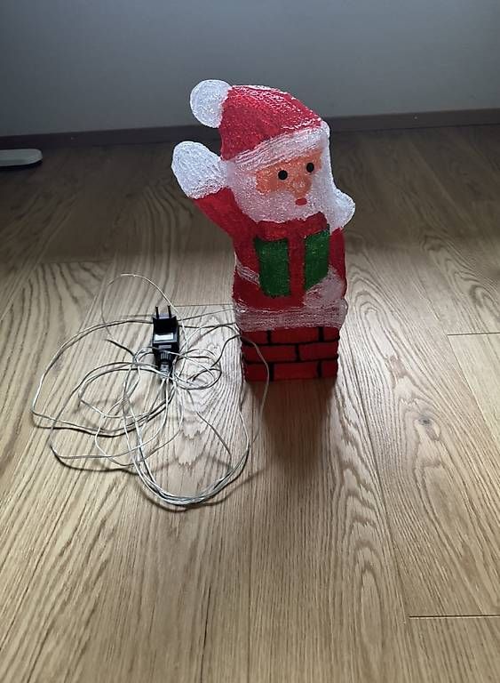 Alle Dekorationen:     LED Weihnachtsmann  – Gebraucht aus Illnau von Fakiraa 1