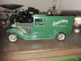 Lieferwagen Underberg