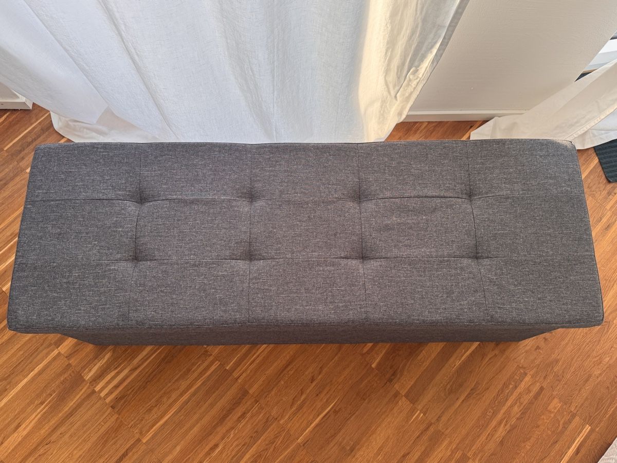 Panchine: Grey Ottoman Bench with Storage - Practical & Stylish – Nuovo (secondo la descrizione) da Zürich venduto da Tanja_G88 1